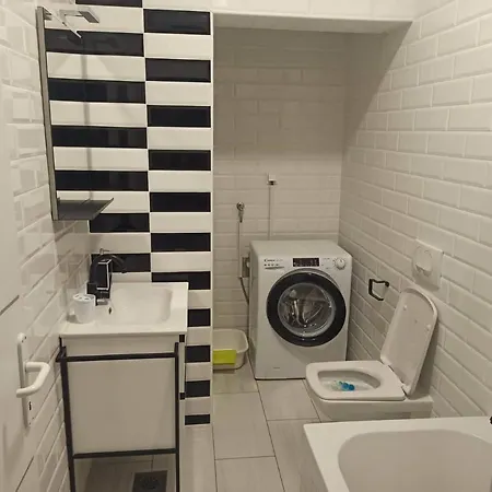 Novoureden Komforni Stan Od 90 M2 S Dvoristem Apartment Sibenik