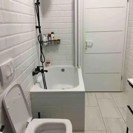 Apartment Novoureden Komforni Stan Od 90 M2 S Dvoristem